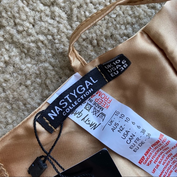 Nasty Gal Backless Strappy Gold Satin Crop Top - Picture 3 of 5